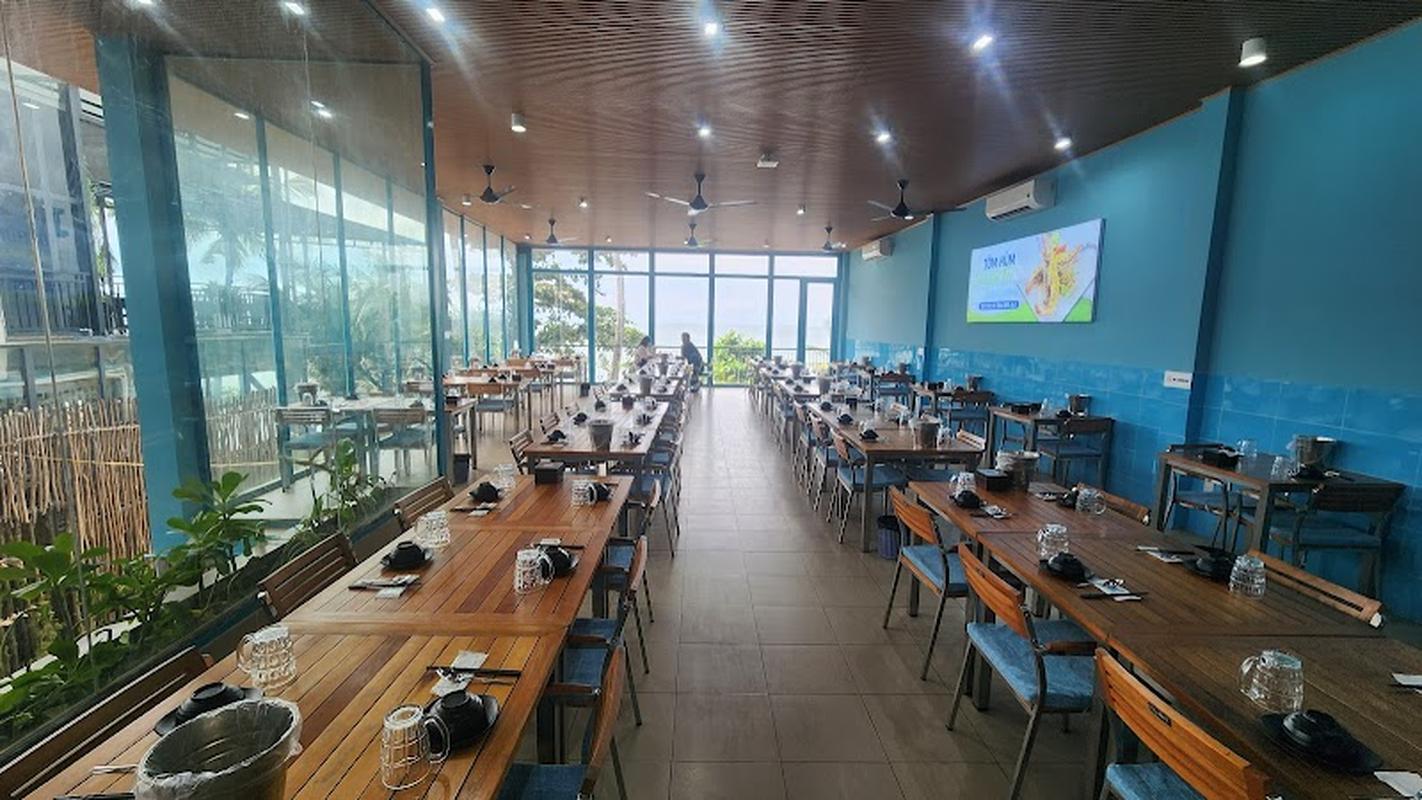 트렌디한 딘커우사원 냐항 빙 잔 푸꾸옥