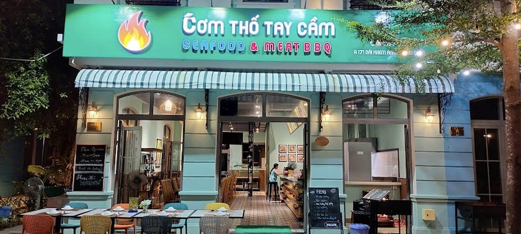 여행객 필수 켐비치 콤 토 타이 캄 씨푸드 & 미트 바비큐 레스토랑