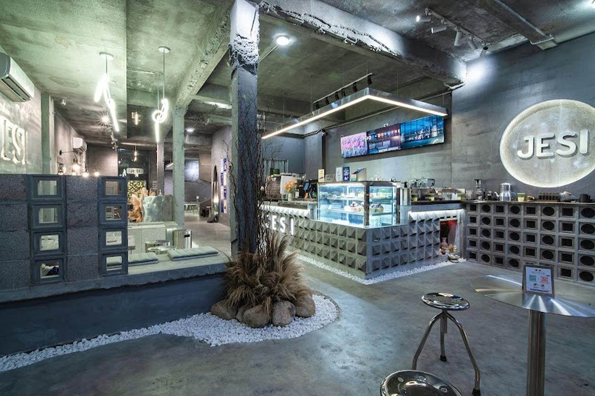 여행객 필수 나트랑 제시 프루트 & 카페