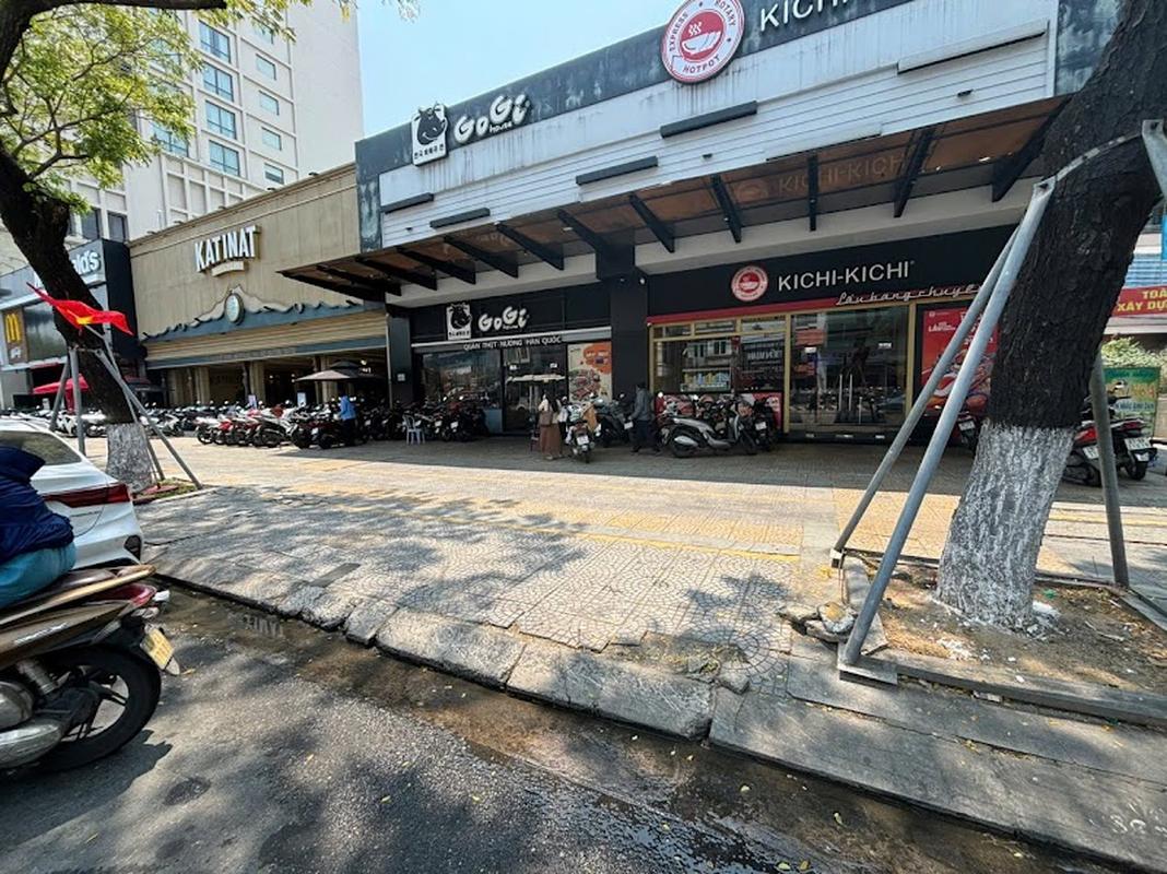 키치키치 응우엔 반 린 - 참조각박물관 인기 스팟