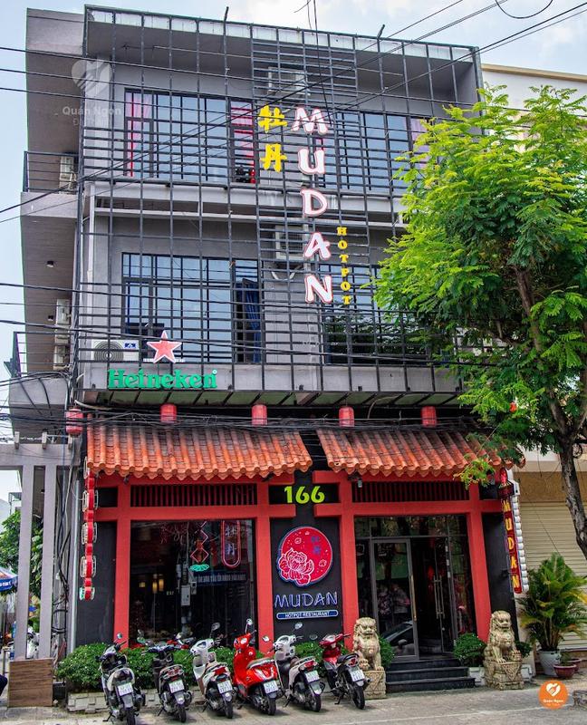 로컬 추천 참조각박물관 무단 훠궈 레스토랑