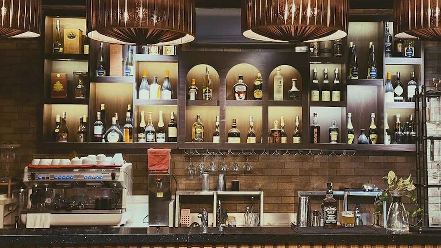 칸 카페 & 라운지 - 동쑤언시장 인기 스팟