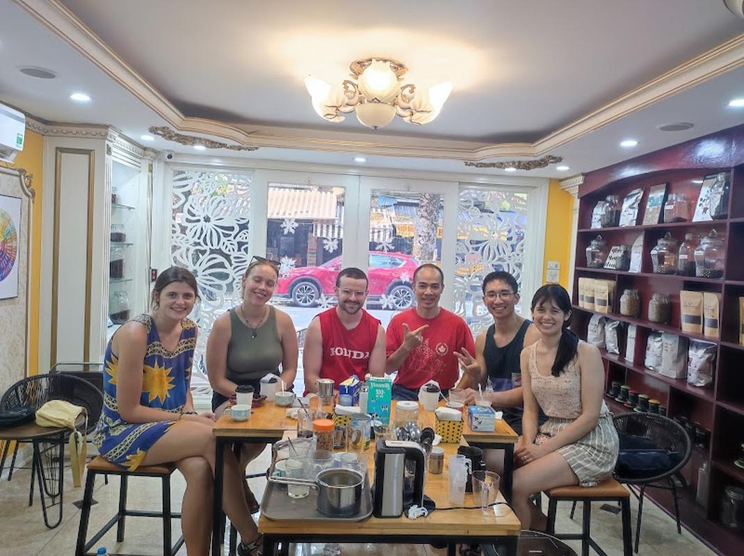 커피 워크숍 베트남 - 당 선생님, 하노이 여행 중 방문