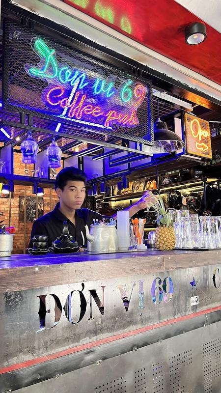 트렌디한 하노이 카페 쩨