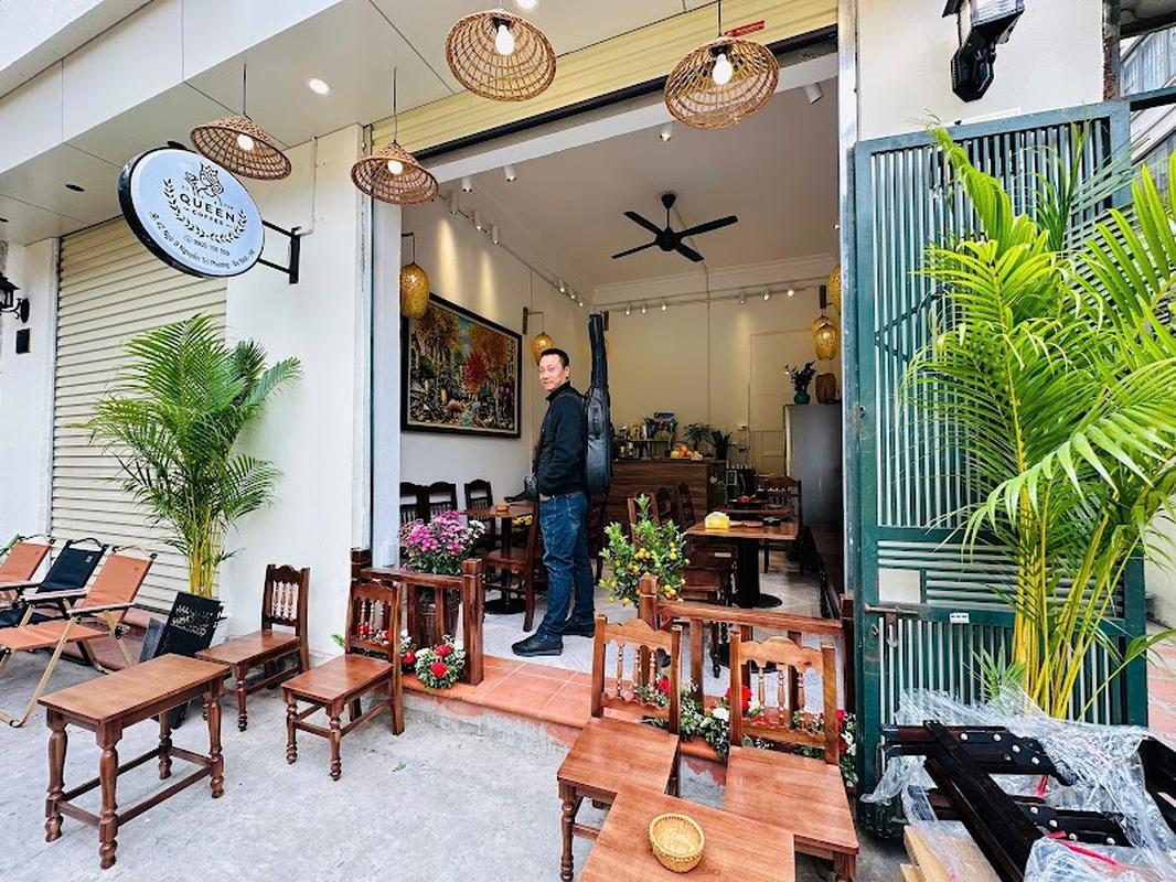 여행객 필수 매장 퀸 커피 앤 티