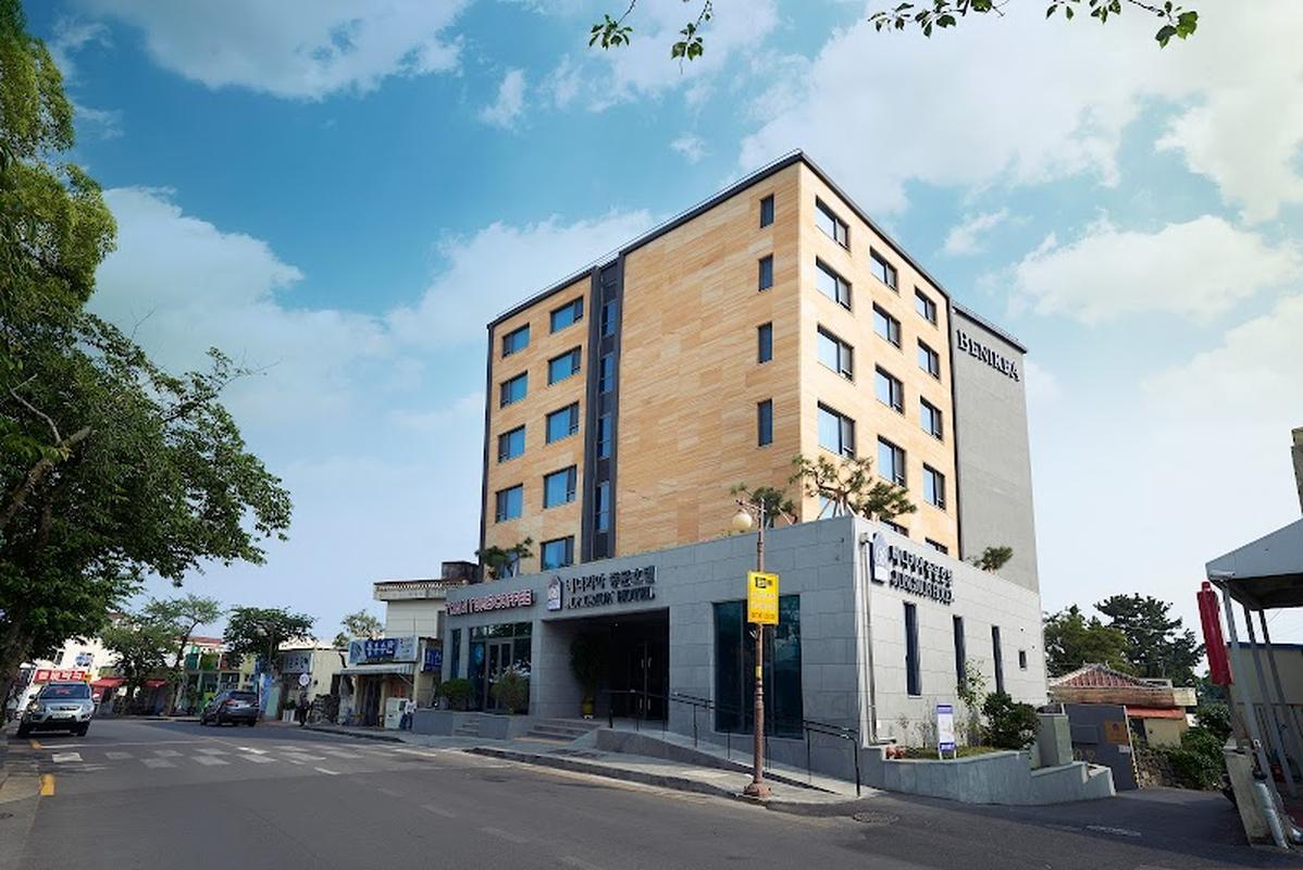 분위기 있는 푸꾸옥 베니케아 호텔 중문