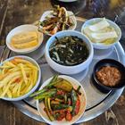 미케비치 연꽃식당 사진 썸네일