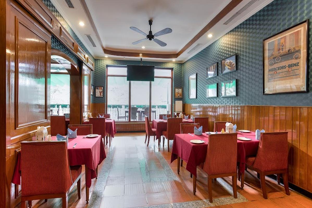 호치민 벤탄시장 가르텐슈타트 레스토랑 사진