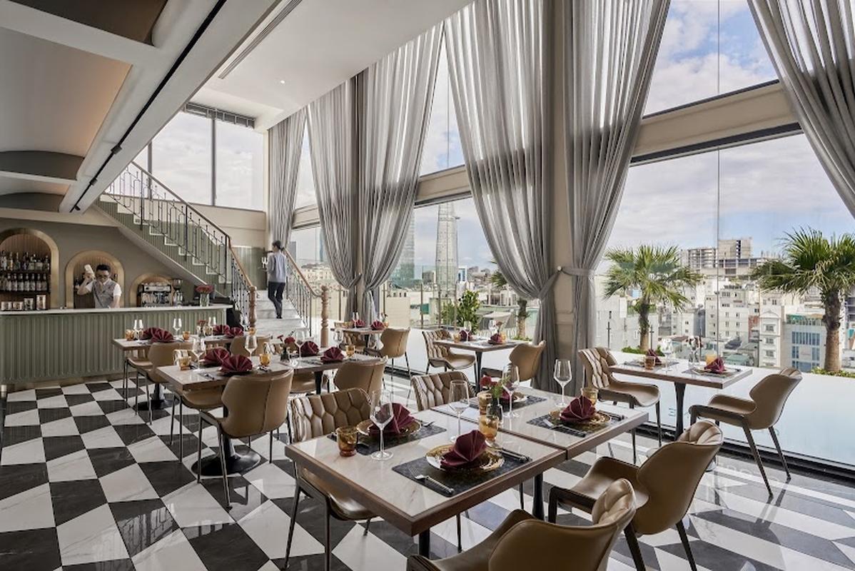 호치민 벤탄시장 클라우드 나인 레스토랑 사이공 사진