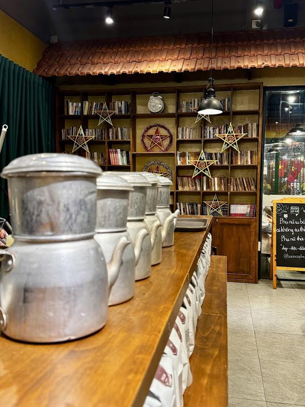 테이스트 오브 사이공 - 랜드마크81 인기 스팟