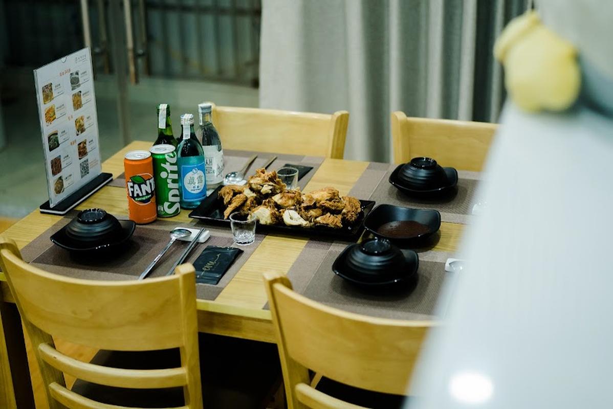 여행객 필수 호치민 아재식당