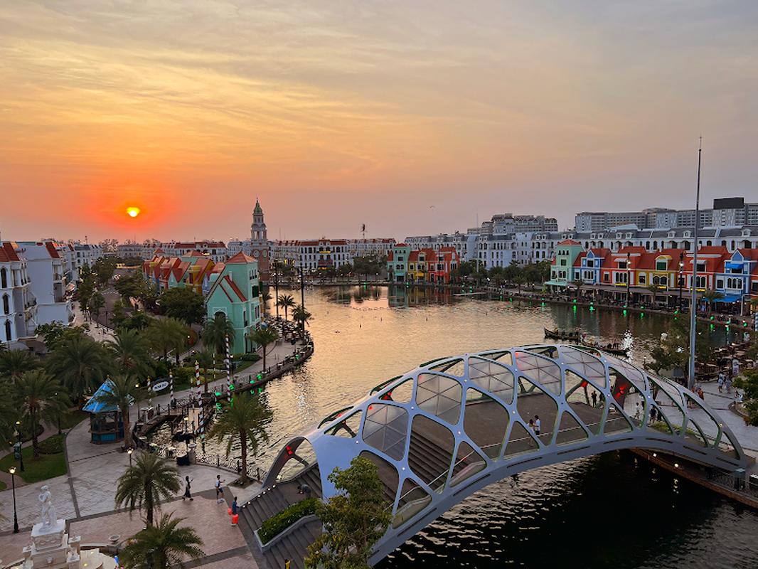 여행객 필수 매장 레거시 호텔 그랜드 월드 푸꾸옥