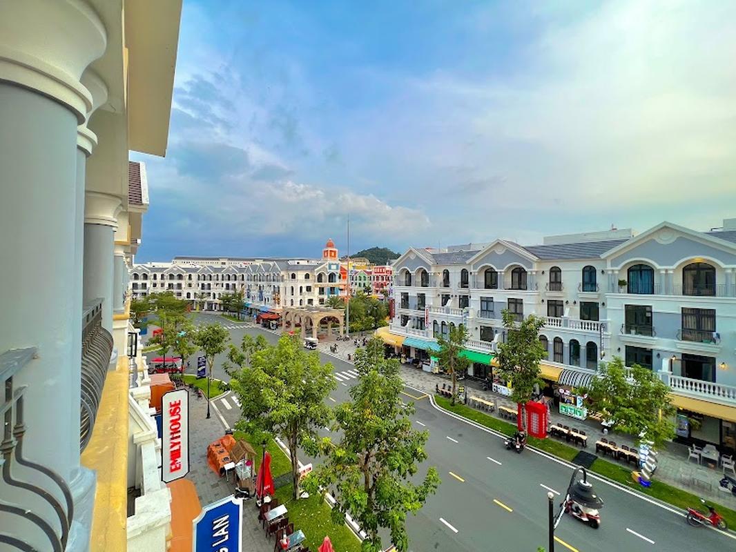 현지 느낌의 푸꾸옥 비스트로 호텔 그랜드 월드 푸꾸옥