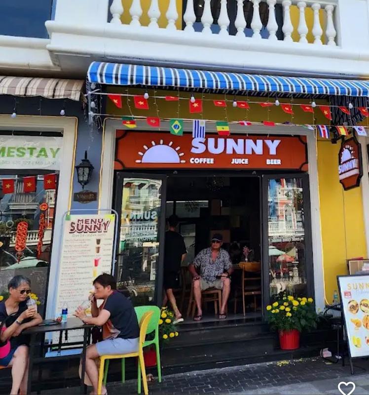 핫플로 유명한 그랜드월드푸꾸옥 써니 리아 커피 & 레스토랑