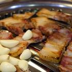 조용한 매장 참나무삼겹살 썸네일