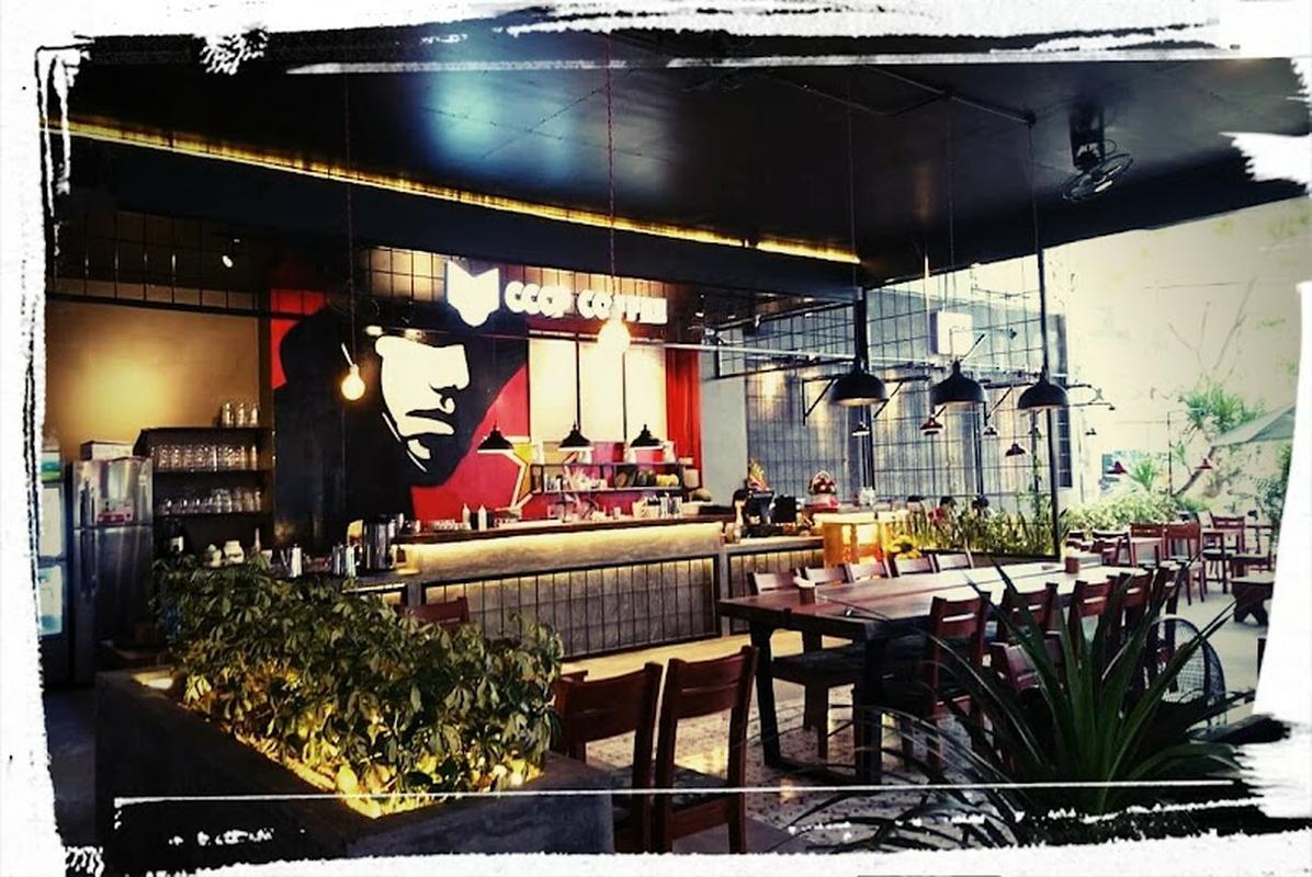 조용한 매장 씨씨씨피 커피