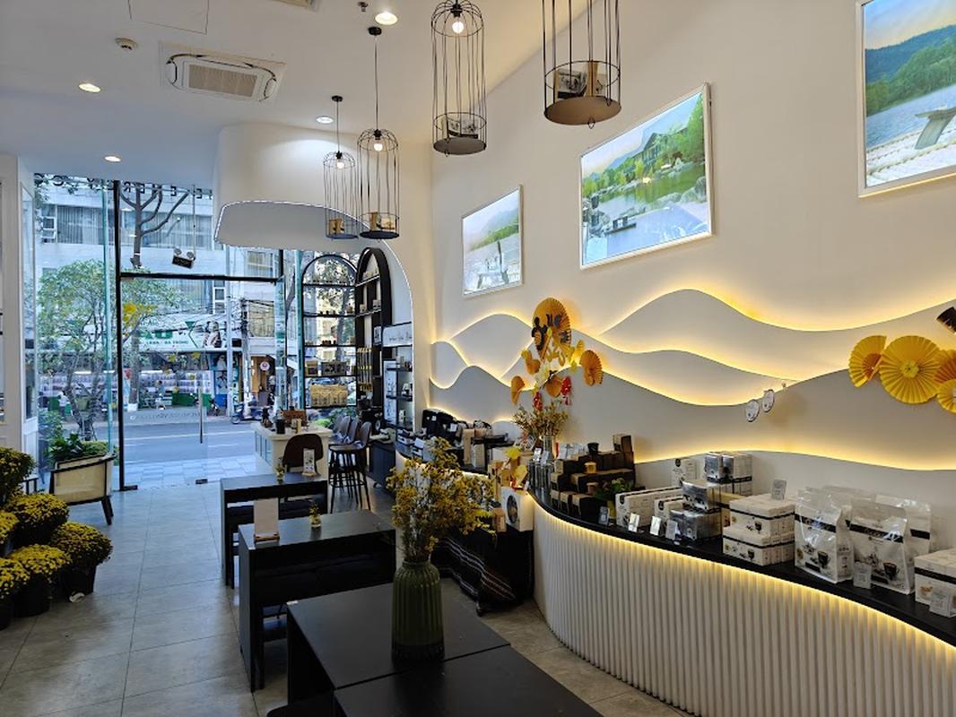 스카이라이트나트랑 떼 제이 카페 중웨인 레전드 사진